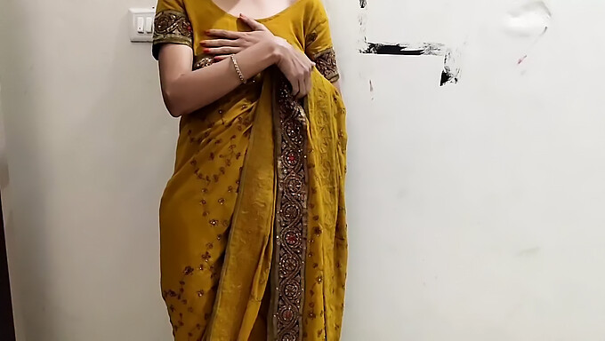 Dirty Talk And Big Tits In Homemade Indian Video