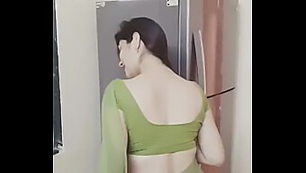 Retrouvez Les Beautés Les Plus Époustouflantes De Desi Dans Cette Collection De Filles Chaudes