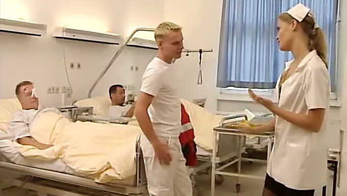 Vintage Porno: Eine Klassische Klinik Der Lust