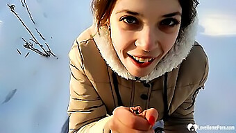 Outdoor Homemade Video Of Stepsister'S Amazing Oral Skills