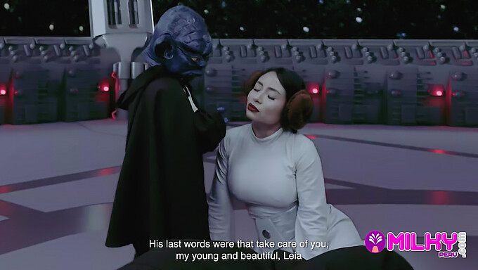 I En Lekfull Twist Ägnar Sig Den Kloka Jedi-Mästaren Yoda Åt Intima Relationer Med Den Fantastiska Prinsessan Leia I Denna Humoristiska Star Wars-Parodi