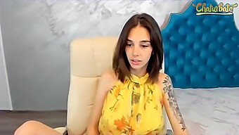 Assista À Ejaculação Interminável De Hotfallingdevil Neste Vídeo