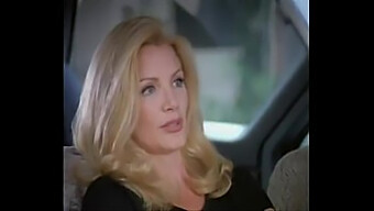 Tonton Shannon Tweed Dalam Film Softcore Karya Dawn